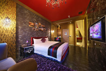 Phoenix Hotel