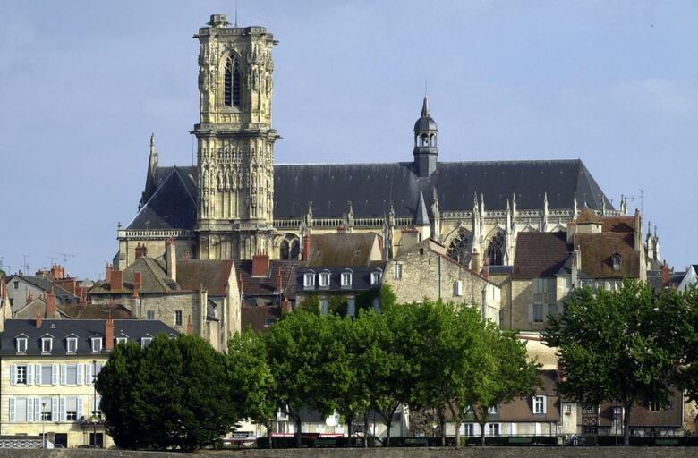 Hotel Kyriad Nevers