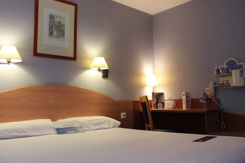 Hotel Kyriad Bourges Sud