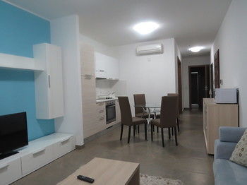 Aparthotel Strand Suites