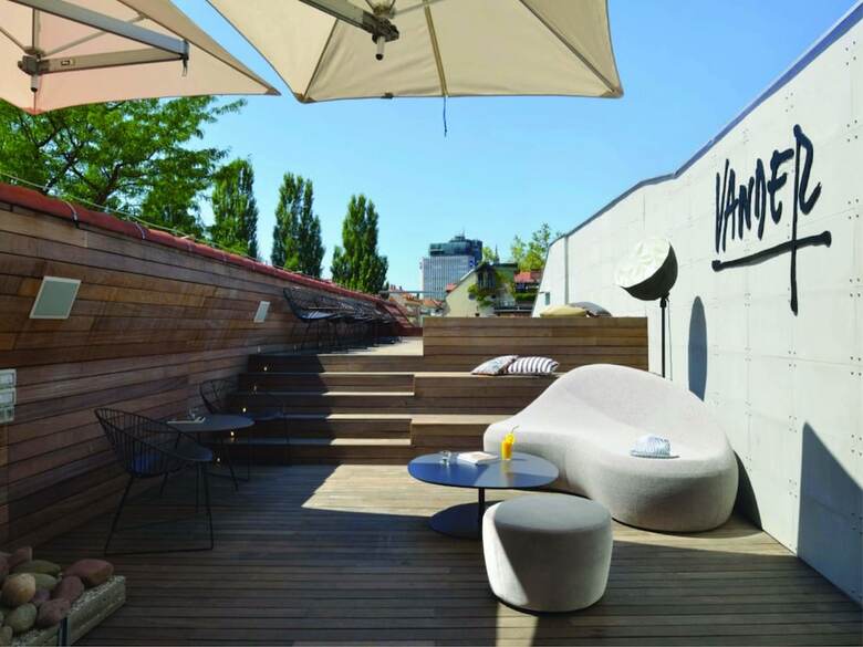 Hotel Vander Urbani Resort