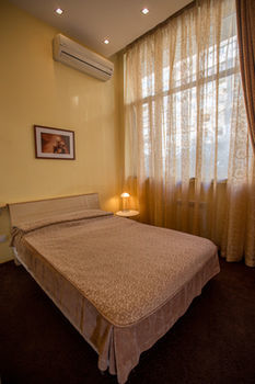Bulvar Inn Hotel