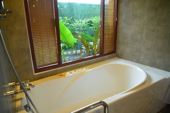 Hotel Sucholtee Resort