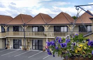 Cable Court Motel