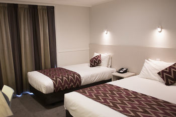 Wanaka Hotel