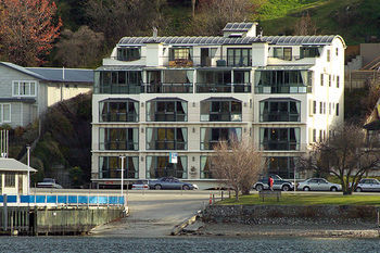 Hotel The Waterfront