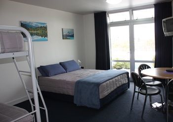 Queenstown Lakeview Holiday Park