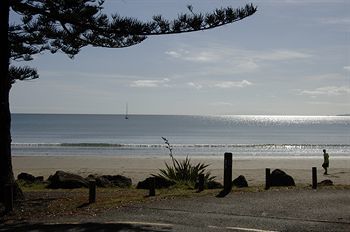 Bed & Breakfast Orewa Beachside