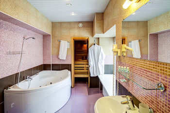 Hotel Nevsky Bereg 93