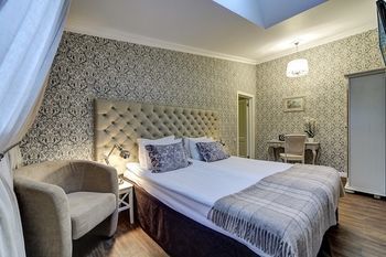 Pushka Inn Hotel