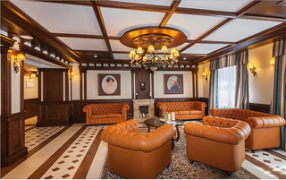 Aglaya Hotel & Courtyard