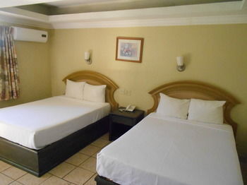 Hotelco Inn