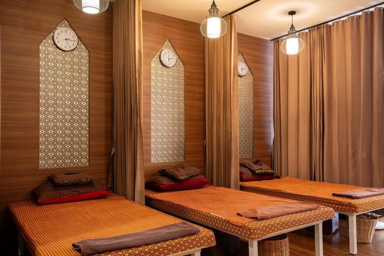 Hotel Dewan Bangkok
