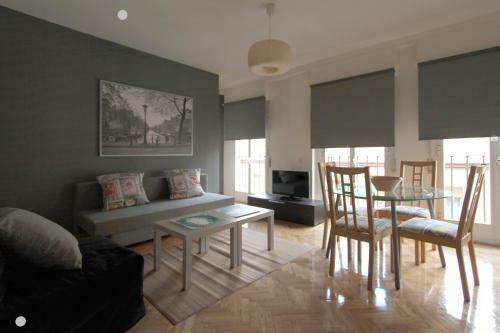Apartamentos Goyescas Deco