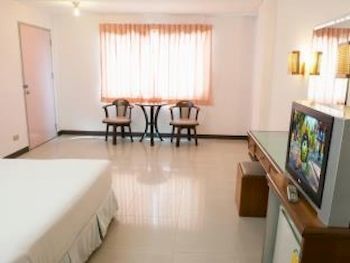 Hotel Chudchada Place Hat Yai