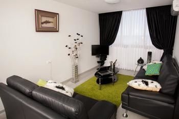 Elis Hotel