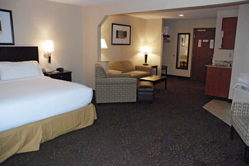 Holiday Inn Express Hotel & Suites Hill City