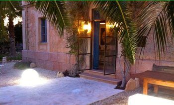 Aparthotel Villa Station Las Salinas
