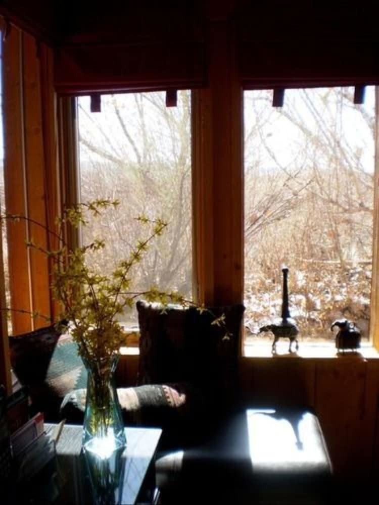 Bed & Breakfast Silver River Adobe Inn