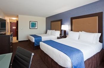 Holiday Inn Express Hotel & Suites Fort Dodge