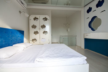 Aparthotel Element Suites