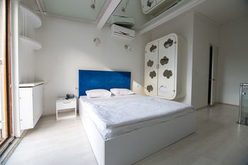 Aparthotel Element Suites
