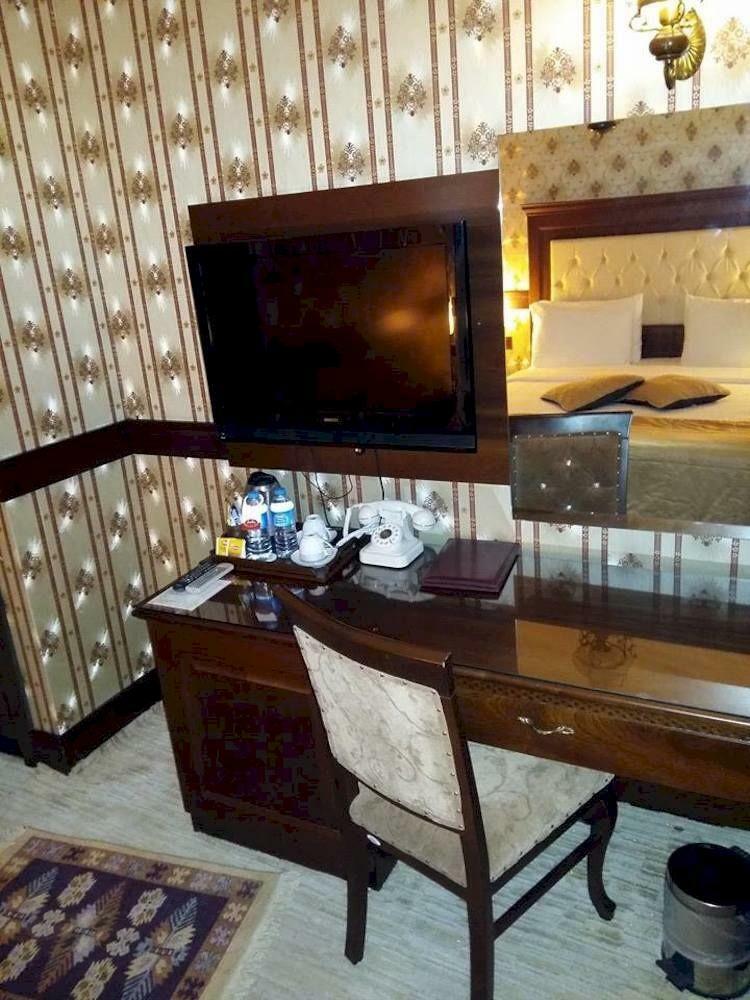 Divalis Hotel