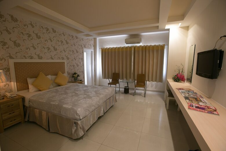 King Star Hotel Thai Van Lung