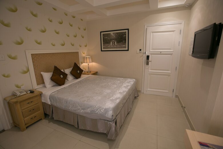 King Star Hotel Thai Van Lung