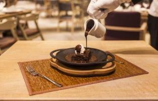 Hotel Holiday Inn Kayseri - Duvenonu