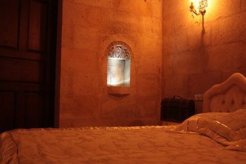 Cave Art Hotel