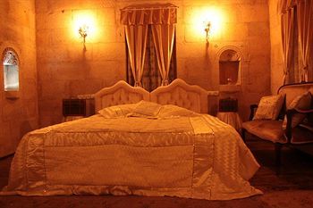 Cave Art Hotel