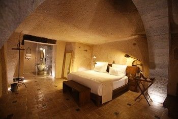 Hotel Millstone Cave Suites