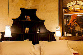 Satrapia Boutique Hotel