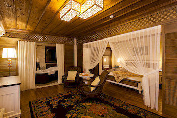 Satrapia Boutique Hotel
