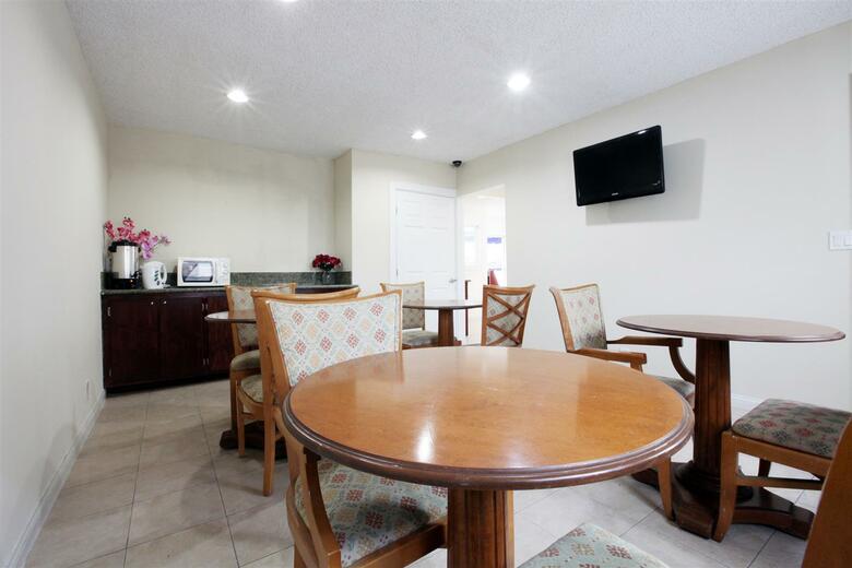 Hotel Americas Best Value Inn