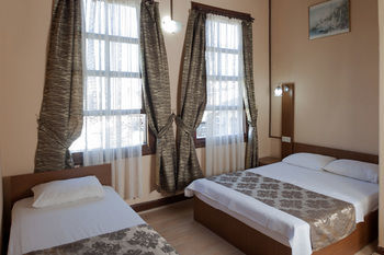 Hotel Dedekonak Pension