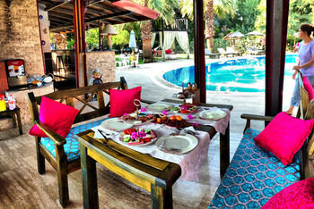 Bed & Breakfast Murat Pa?a Kona??