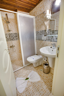 The Pinehill Hotel & Suites