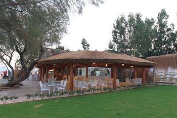 Hotel Camelot Boutique & Beach