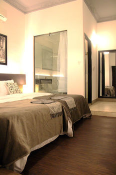 Adore Hotel