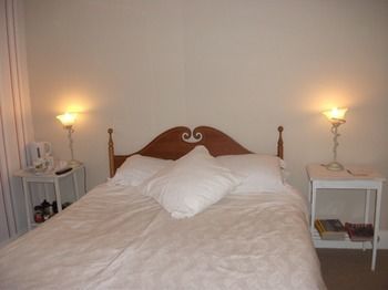 Lichfield Hotels - Amber House