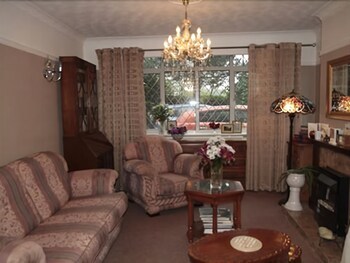 Lichfield Hotels - Amber House