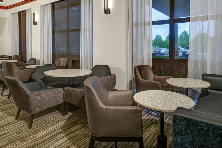 Hotel Hyatt Place Pittsburgh Airport