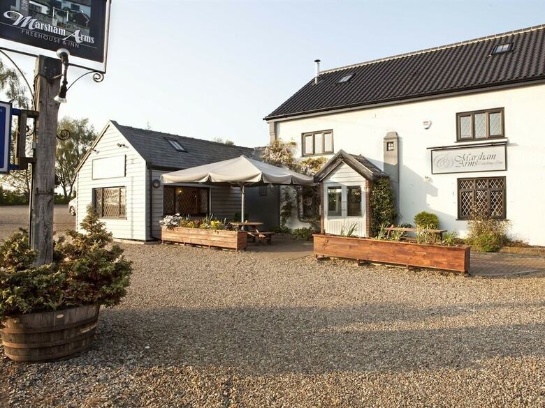 Hostal Marsham Arms Coaching Inn