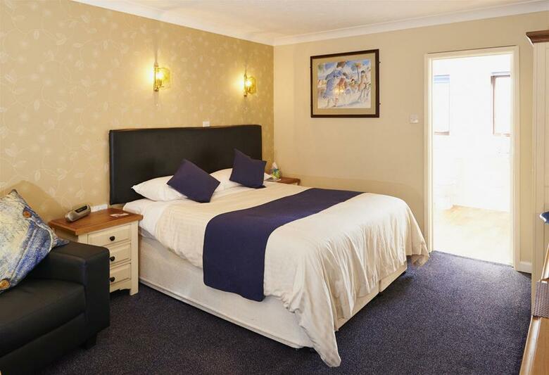 Hostal Marsham Arms Coaching Inn