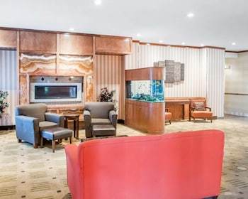 Hotel Comfort Suites