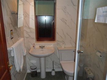 Shire Lodge B&B