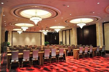Royal Grace Hotel