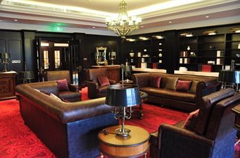 Royal Grace Hotel